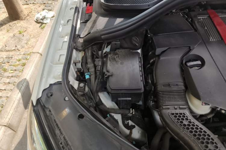 Used Mercedes-Benz GLE Coupe 2017 GLE 450 AMG 4MATIC Coupe SUV Engine Bay Right