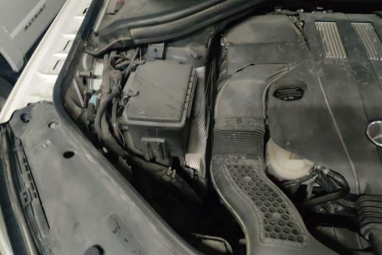 Used Mercedes-Benz GLE Coupe 2017 GLE 320 4MATIC Coupe SUV Engine Bay Right