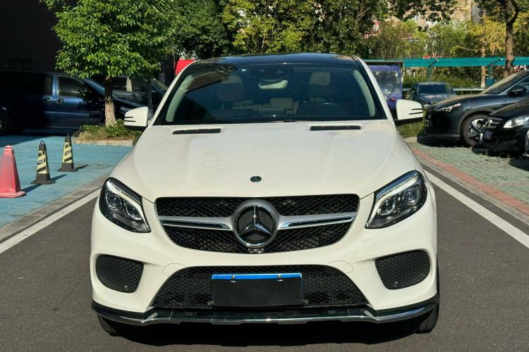 Used Mercedes-Benz GLE Coupe 2017 GLE 320 4MATIC Coupe SUV Exterior 1