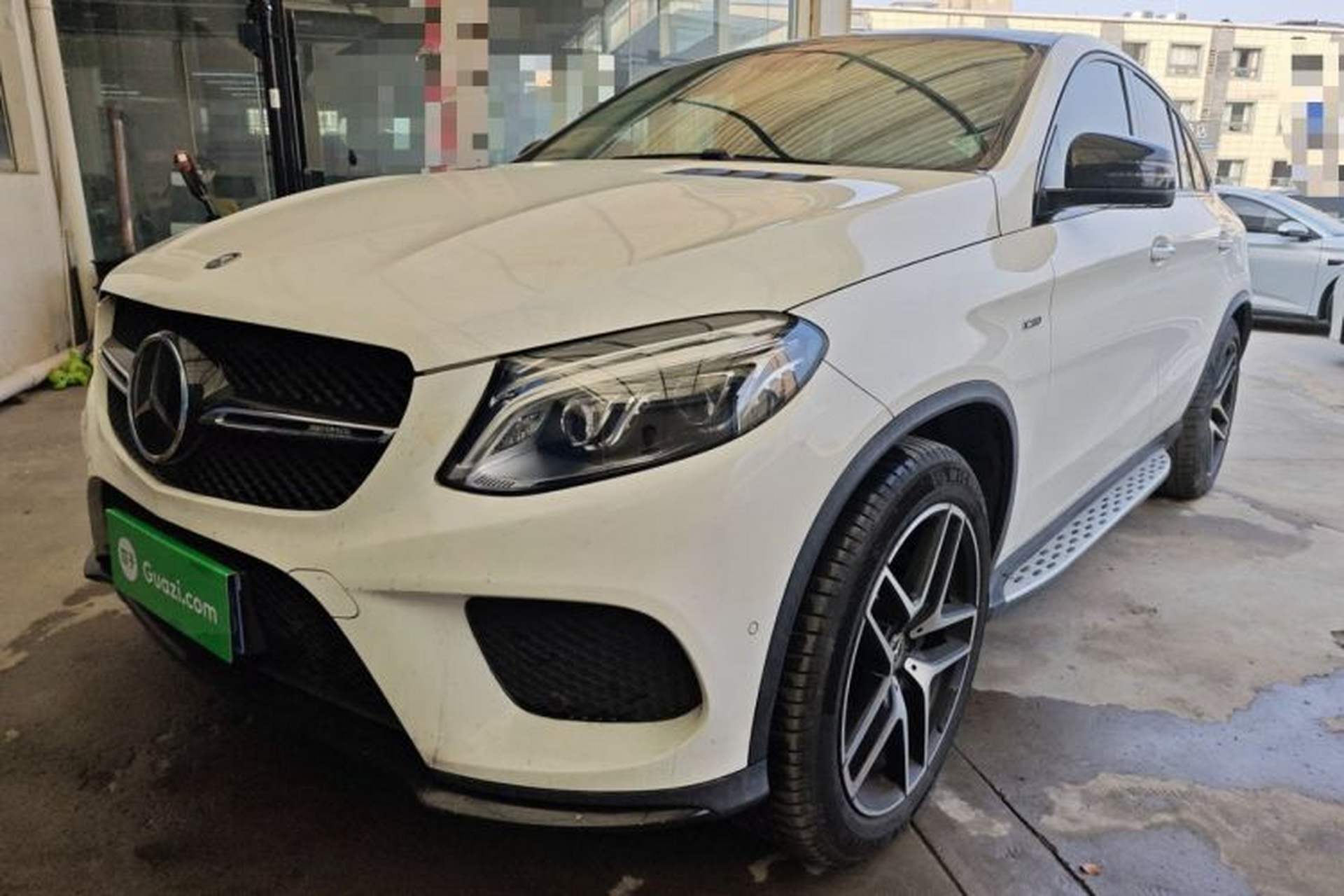 Used Mercedes-Benz GLE Coupe 2017 GLE 450 AMG 4MATIC Coupe SUV Front Left 45 Deg