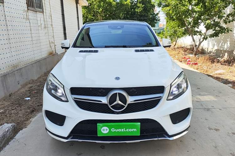 Used Mercedes-Benz GLE Coupe 2017 GLE 320 4MATIC Coupe SUV Front