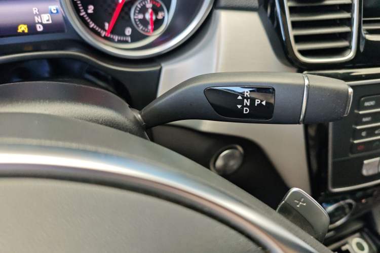 Used Mercedes-Benz GLE Coupe 2017 GLE 450 AMG 4MATIC Coupe SUV Gear Lever