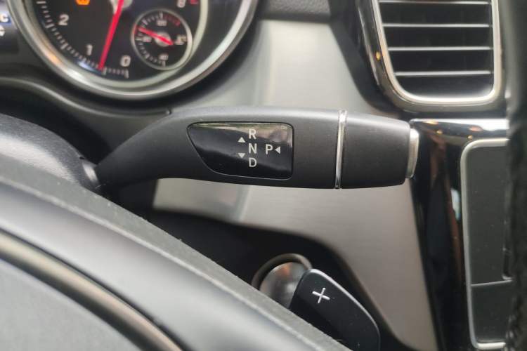 Used Mercedes-Benz GLE Coupe  Gear Lever