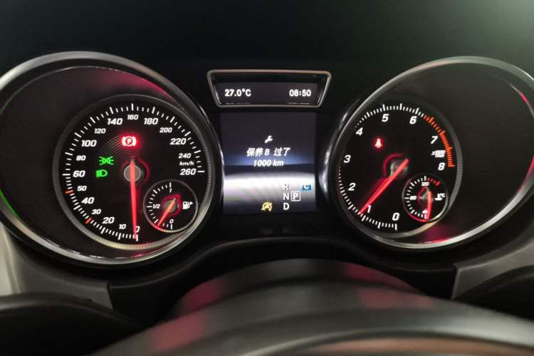 Used Mercedes-Benz GLE Coupe 2017 GLE 400 4MATIC Coupe SUV Instrument Cluster
