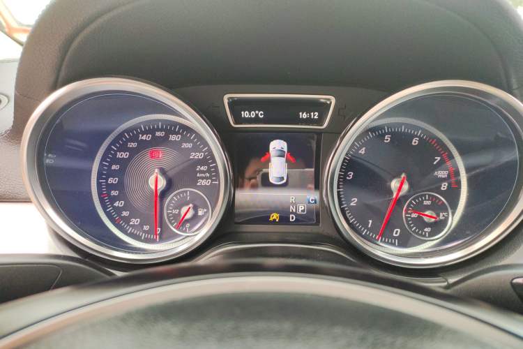 Used Mercedes-Benz GLE Coupe 2017 GLE 320 4MATIC Coupe SUV Instrument Cluster