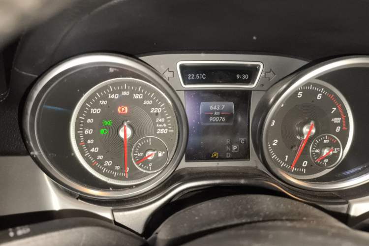 Used Mercedes-Benz GLE Coupe 2017 GLE 320 4MATIC Coupe SUV Instrument Cluster
