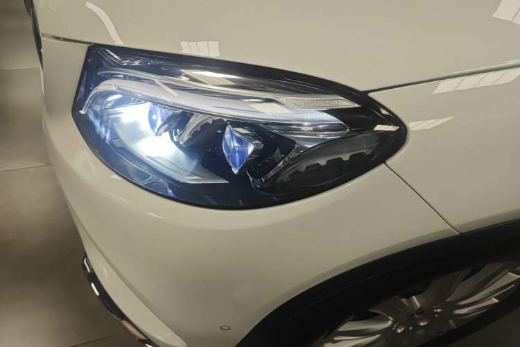 Used Mercedes-Benz GLE Coupe 2017 GLE 320 4MATIC Coupe SUV Left Front Headlight