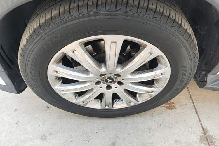 Used Mercedes-Benz GLE Coupe 2017 GLE 320 4MATIC Coupe SUV Left Front Wheel Hub