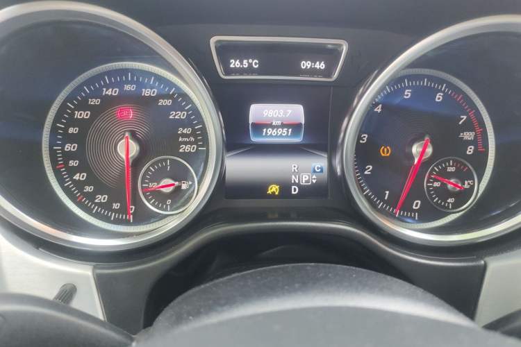 Used Mercedes-Benz GLE Coupe  Odometer Close Up