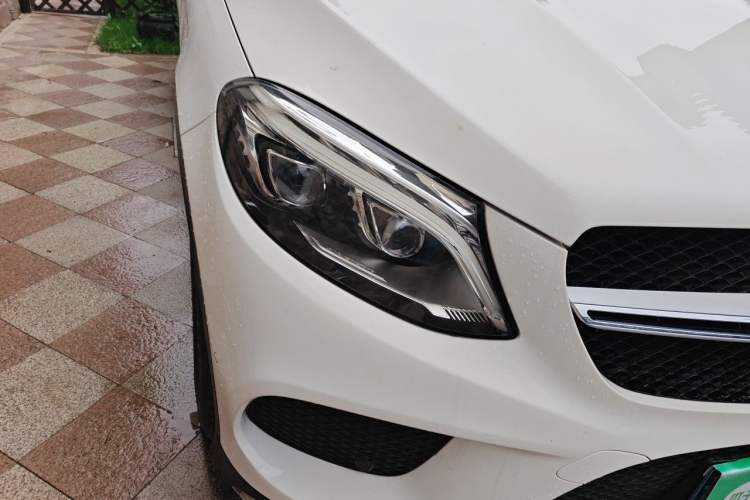 Used Mercedes-Benz GLE Coupe 2017 GLE 400 4MATIC Coupe SUV Right Front Headlight