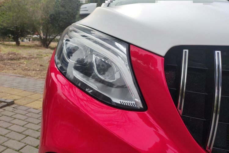 Used Mercedes-Benz GLE Coupe 2017 GLE 320 4MATIC Coupe SUV Right Front Headlight
