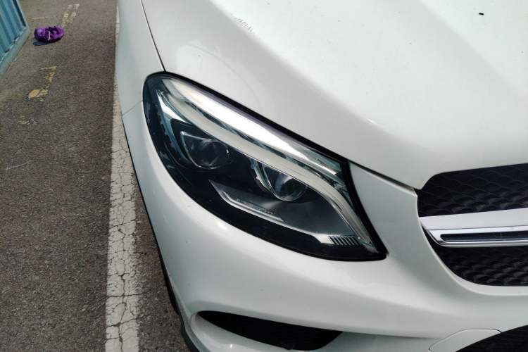 Used Mercedes-Benz GLE Coupe 2017 GLE 320 4MATIC Coupe SUV Right Front Headlight