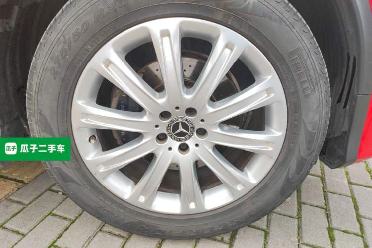Used Mercedes-Benz GLE Coupe 2017 GLE 320 4MATIC Coupe SUV Right Front Wheel Hub