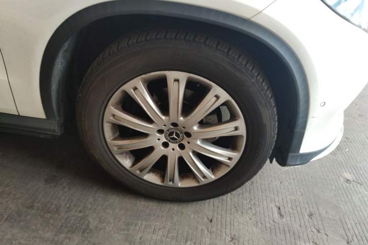 Used Mercedes-Benz GLE Coupe 2017 GLE 400 4MATIC Coupe SUV Right Front Wheel Hub