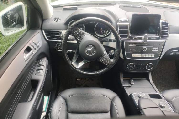 Used Mercedes-Benz GLE Coupe  Steering Wheel