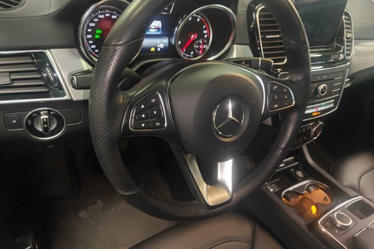 Used Mercedes-Benz GLE Coupe 2017 GLE 320 4MATIC Coupe SUV Steering Wheel