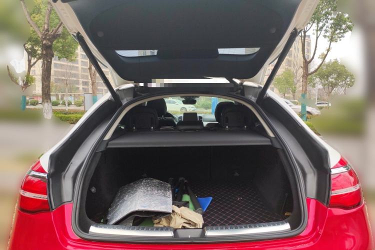 Used Mercedes-Benz GLE Coupe 2017 GLE 320 4MATIC Coupe SUV Trunk