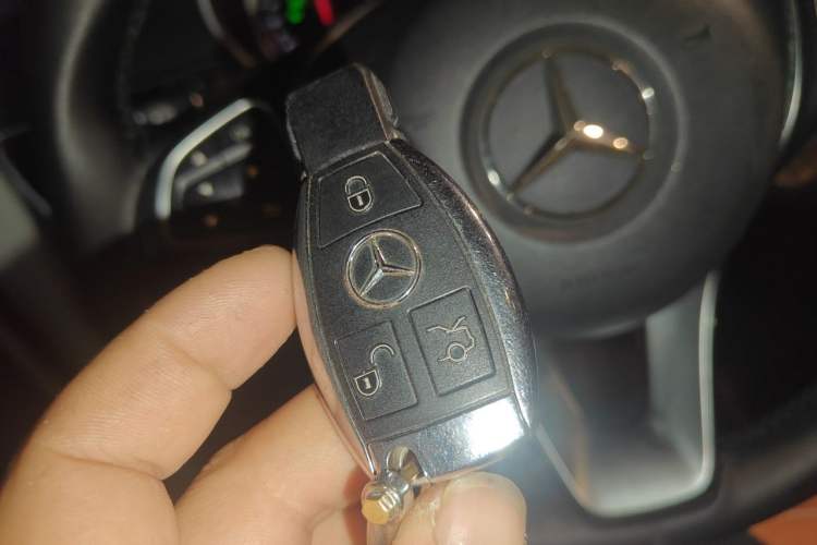 Used Mercedes-Benz GLE Coupe 2017 GLE 320 4MATIC Coupe SUV Vehicle Key