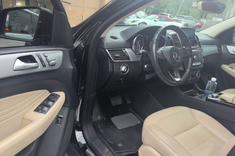 Used Mercedes-Benz GLE Coupe 2018 GLE 320 4MATIC Coupe SUV Driver Seat