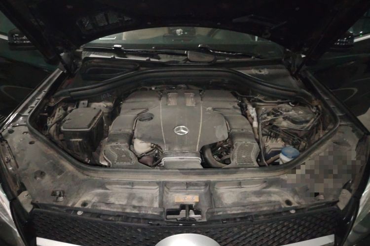 Used Mercedes-Benz GLE Coupe 2018 GLE 400 4MATIC Coupe SUV Engine Bay