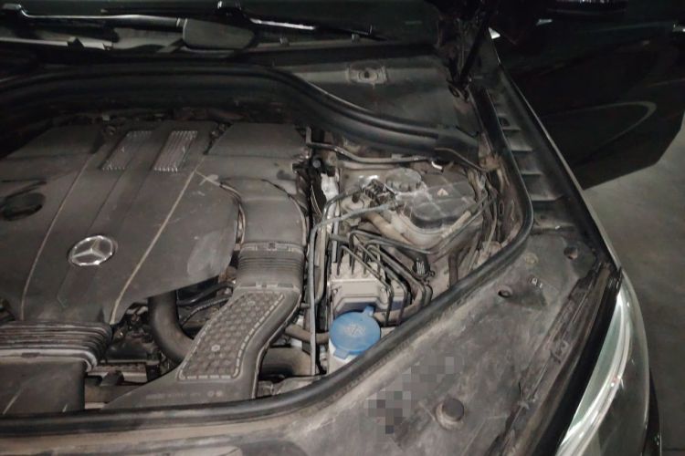 Used Mercedes-Benz GLE Coupe 2018 GLE 400 4MATIC Coupe SUV Engine Bay Left