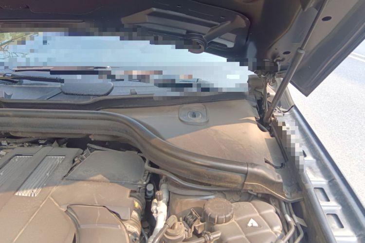 Used Mercedes-Benz GLE Coupe 2018 GLE 320 4MATIC Coupe SUV Engine Bay Left
