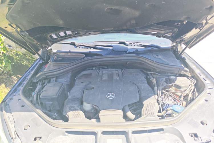 Used Mercedes-Benz GLE Coupe 2018 GLE 320 4MATIC Coupe SUV Engine Bay