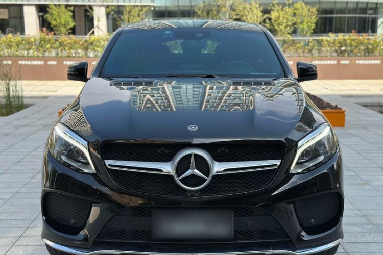Used Mercedes-Benz GLE Coupe 2018 GLE 320 4MATIC Coupe SUV Exterior 1
