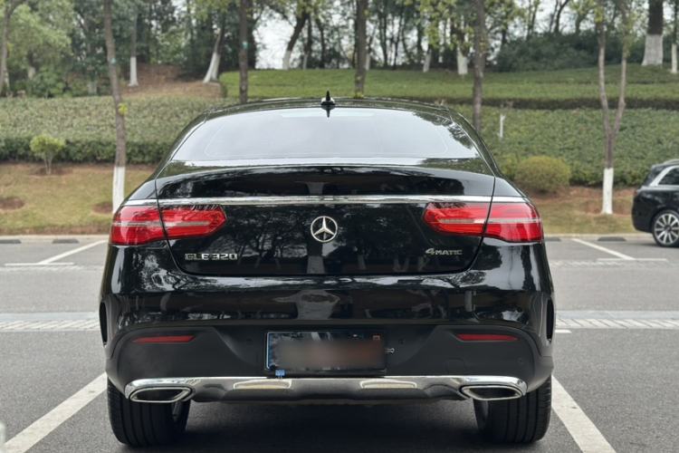 Used Mercedes-Benz GLE Coupe 2018 GLE 320 4MATIC Coupe SUV Exterior 2