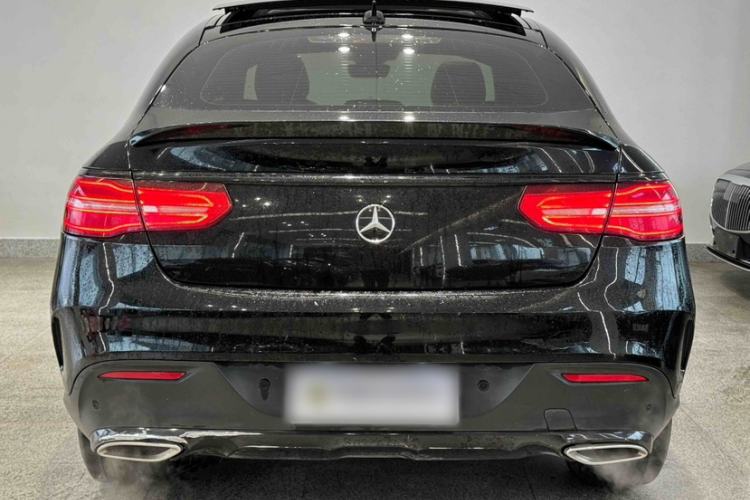 Used Mercedes-Benz GLE Coupe 2018 GLE 320 4MATIC Coupe SUV Exterior 3