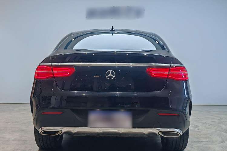 Used Mercedes-Benz GLE Coupe 2018 GLE 320 4MATIC Coupe SUV Exterior 7