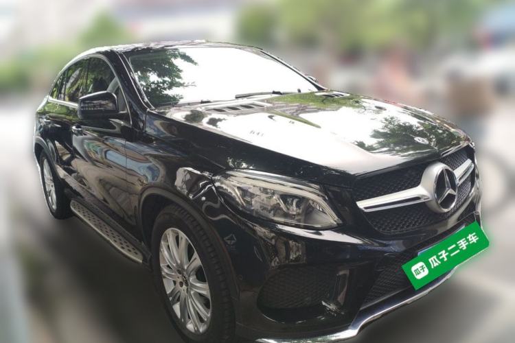 Used Mercedes-Benz GLE Coupe 2018 GLE 320 4MATIC Coupe SUV Front Right 45 Deg