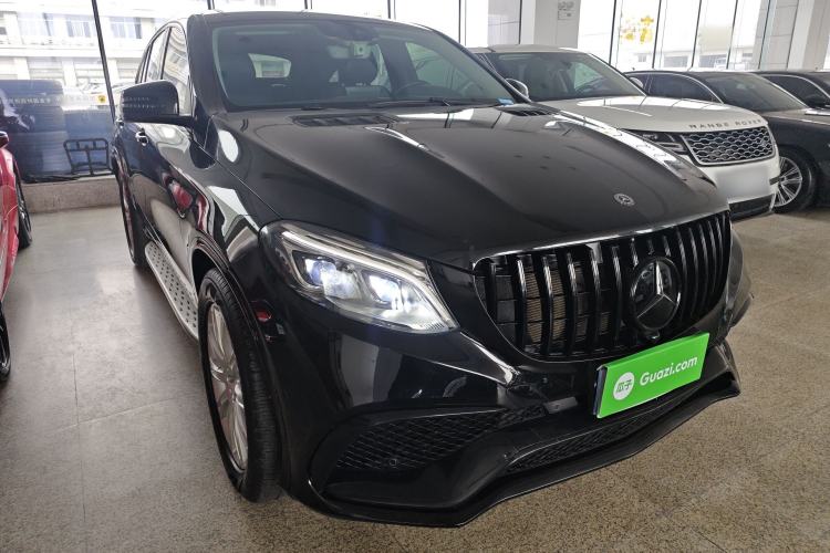 Used Mercedes-Benz GLE Coupe 2018 GLE 320 4MATIC Coupe SUV Front Right 45 Deg