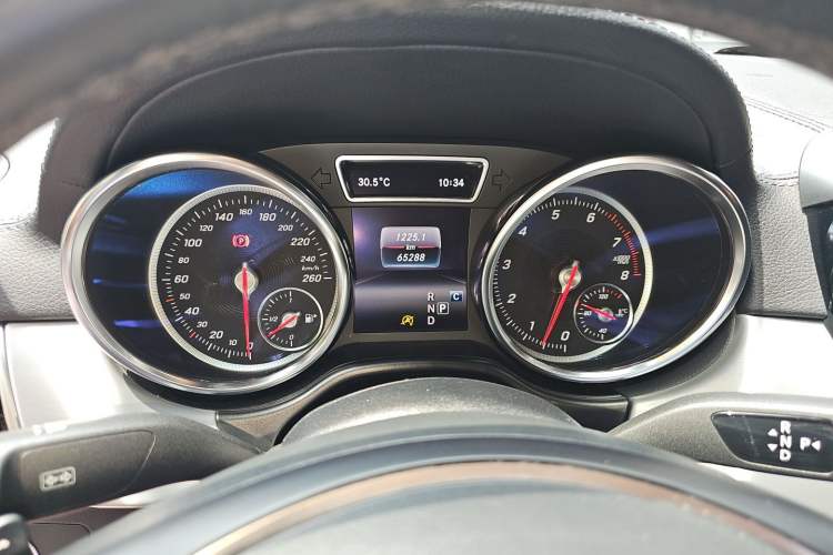 Used Mercedes-Benz GLE Coupe 2018 GLE 320 4MATIC Coupe SUV Instrument Cluster
