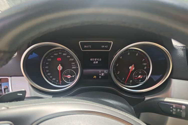 Used Mercedes-Benz GLE Coupe 2018 GLE 400 4MATIC Coupe SUV Instrument Cluster