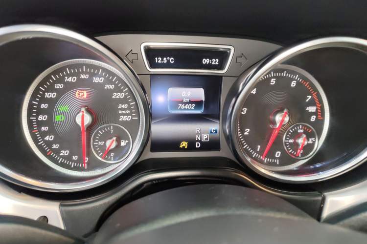 Used Mercedes-Benz GLE Coupe 2018 GLE 400 4MATIC Coupe SUV Instrument Cluster