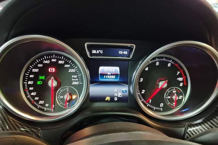 Used Mercedes-Benz GLE Coupe 2018 GLE 320 4MATIC Coupe SUV Instrument Cluster
