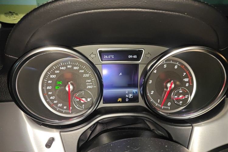 Used Mercedes-Benz GLE Coupe 2018 GLE 320 4MATIC Coupe SUV Instrument Cluster