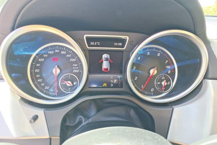 Used Mercedes-Benz GLE Coupe 2018 GLE 320 4MATIC Coupe SUV Instrument Cluster