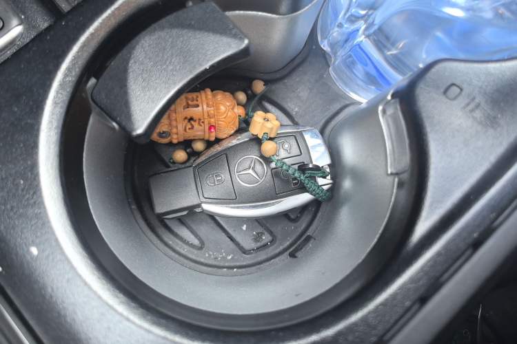 Used Mercedes-Benz GLE Coupe 2018 GLE 320 4MATIC Coupe SUV Interior 1