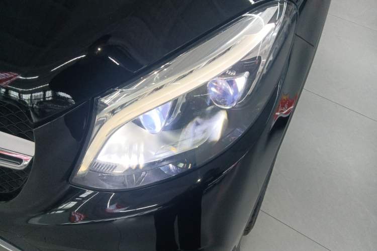 Used Mercedes-Benz GLE Coupe 2018 GLE 320 4MATIC Coupe SUV Left Front Headlight