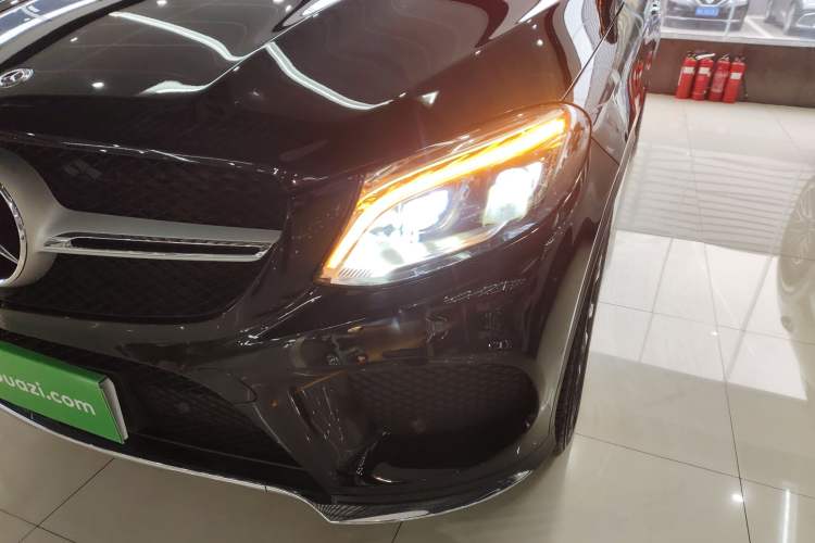 Used Mercedes-Benz GLE Coupe 2018 GLE 400 4MATIC Coupe SUV Left Front Headlight