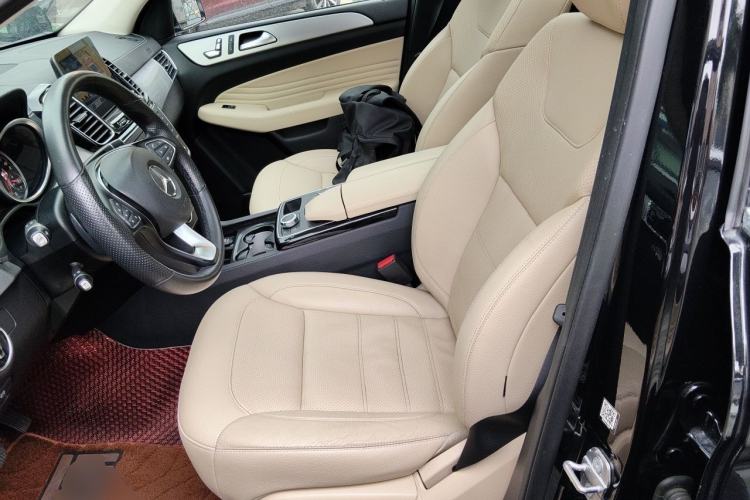 Used Mercedes-Benz GLE Coupe 2018 GLE 320 4MATIC Coupe SUV Left Front Seat