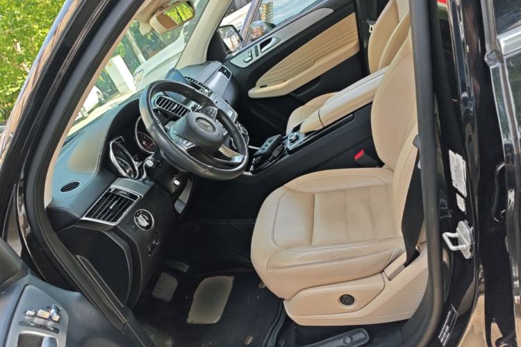 Used Mercedes-Benz GLE Coupe 2018 GLE 320 4MATIC Coupe SUV Left Front Seat