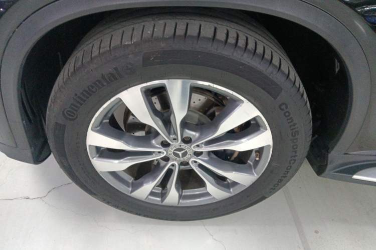 Used Mercedes-Benz GLE Coupe 2018 GLE 400 4MATIC Coupe SUV Left Front Wheel Hub