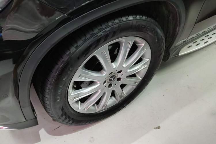 Used Mercedes-Benz GLE Coupe 2018 GLE 320 4MATIC Coupe SUV Left Front Wheel Hub