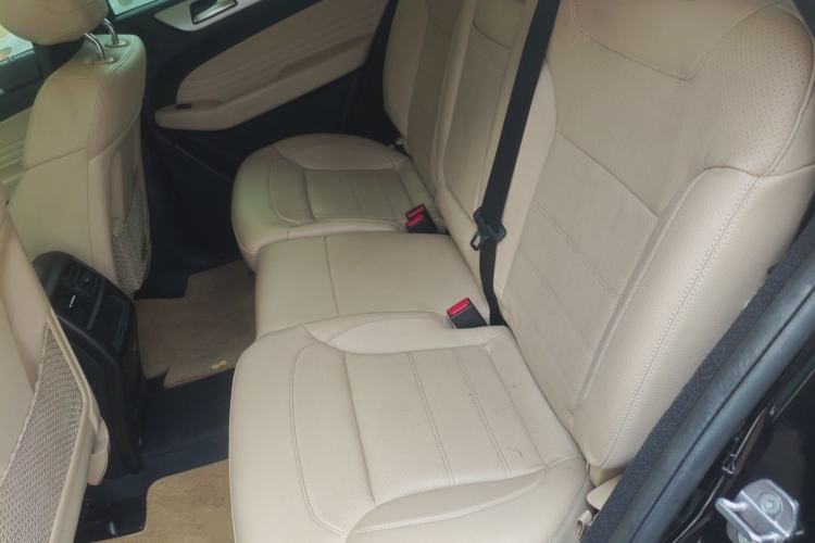 Used Mercedes-Benz GLE Coupe 2018 GLE 320 4MATIC Coupe SUV Left Rear Seat