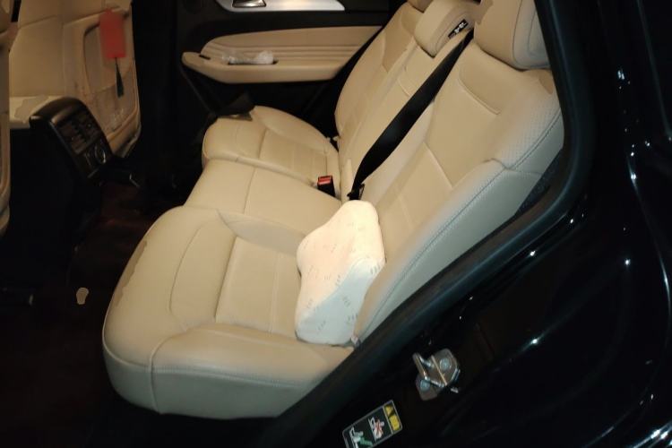 Used Mercedes-Benz GLE Coupe 2018 GLE 400 4MATIC Coupe SUV Left Rear Seat