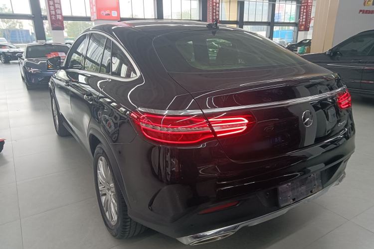 Used Mercedes-Benz GLE Coupe 2018 GLE 320 4MATIC Coupe SUV Rear Left 45 Deg