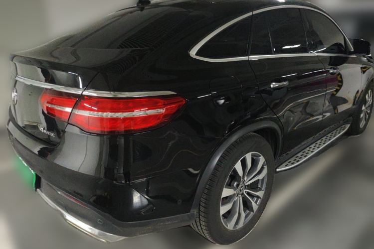 Used Mercedes-Benz GLE Coupe 2018 GLE 400 4MATIC Coupe SUV Rear Right 45 Deg